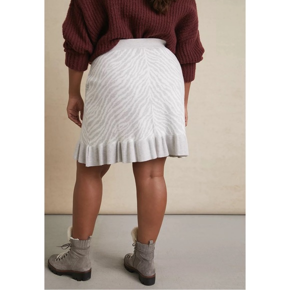 Anthropologie Dolan Left Coast Zebra Ruffled Knit Mini Skirt NWT SZ 1X - Picture 5 of 15
